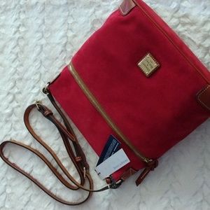 Dooney and Bourke RED Crossbody Bag♥️